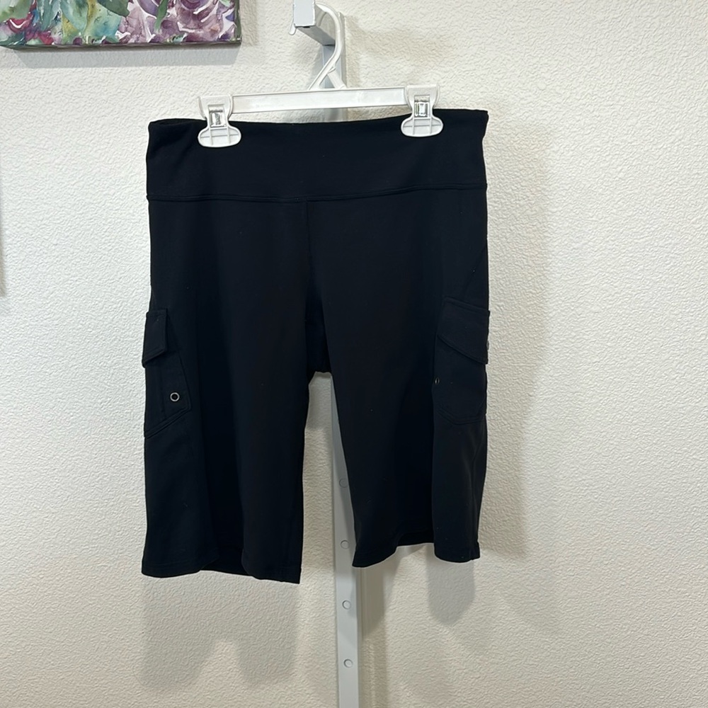 Athleta Black Bermuda Bike Shorts with Pockets